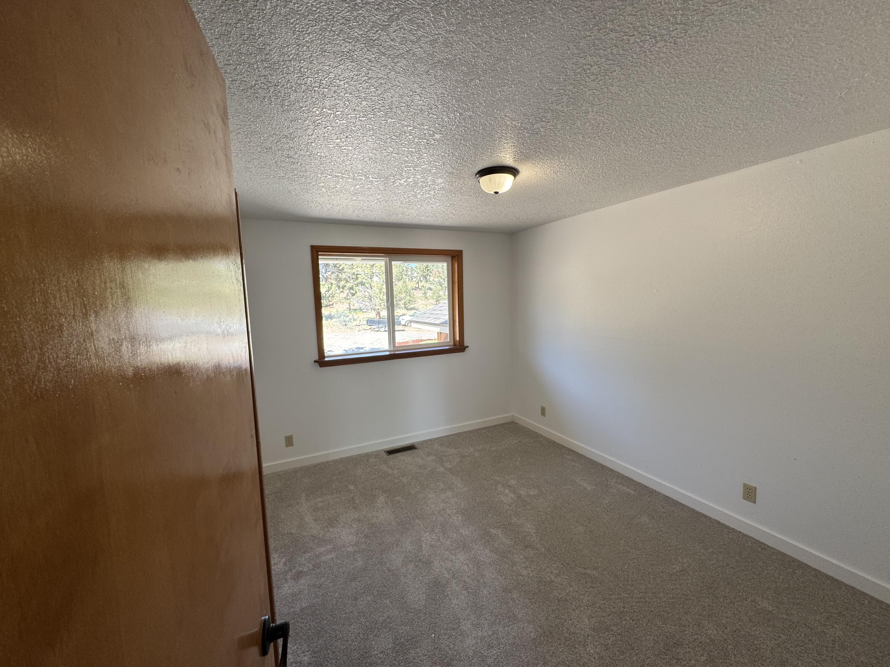 Madras Ranchos - Residential