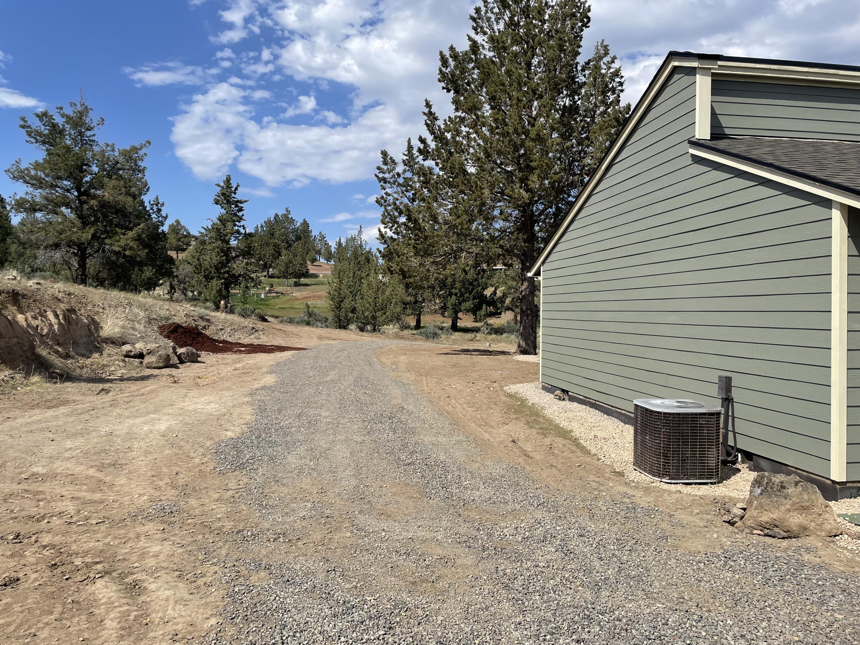 Madras Ranchos - Residential