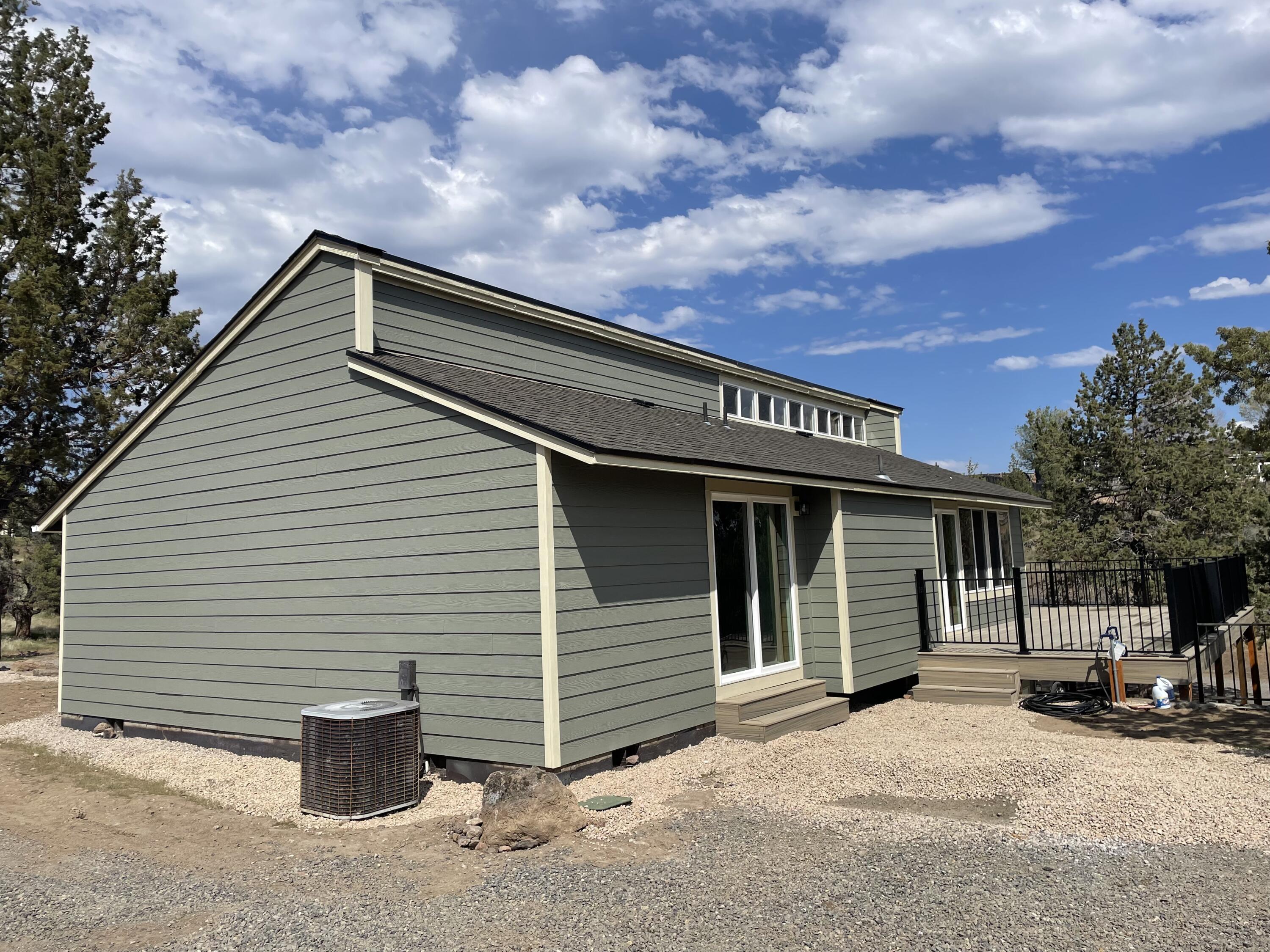 Madras Ranchos - Residential