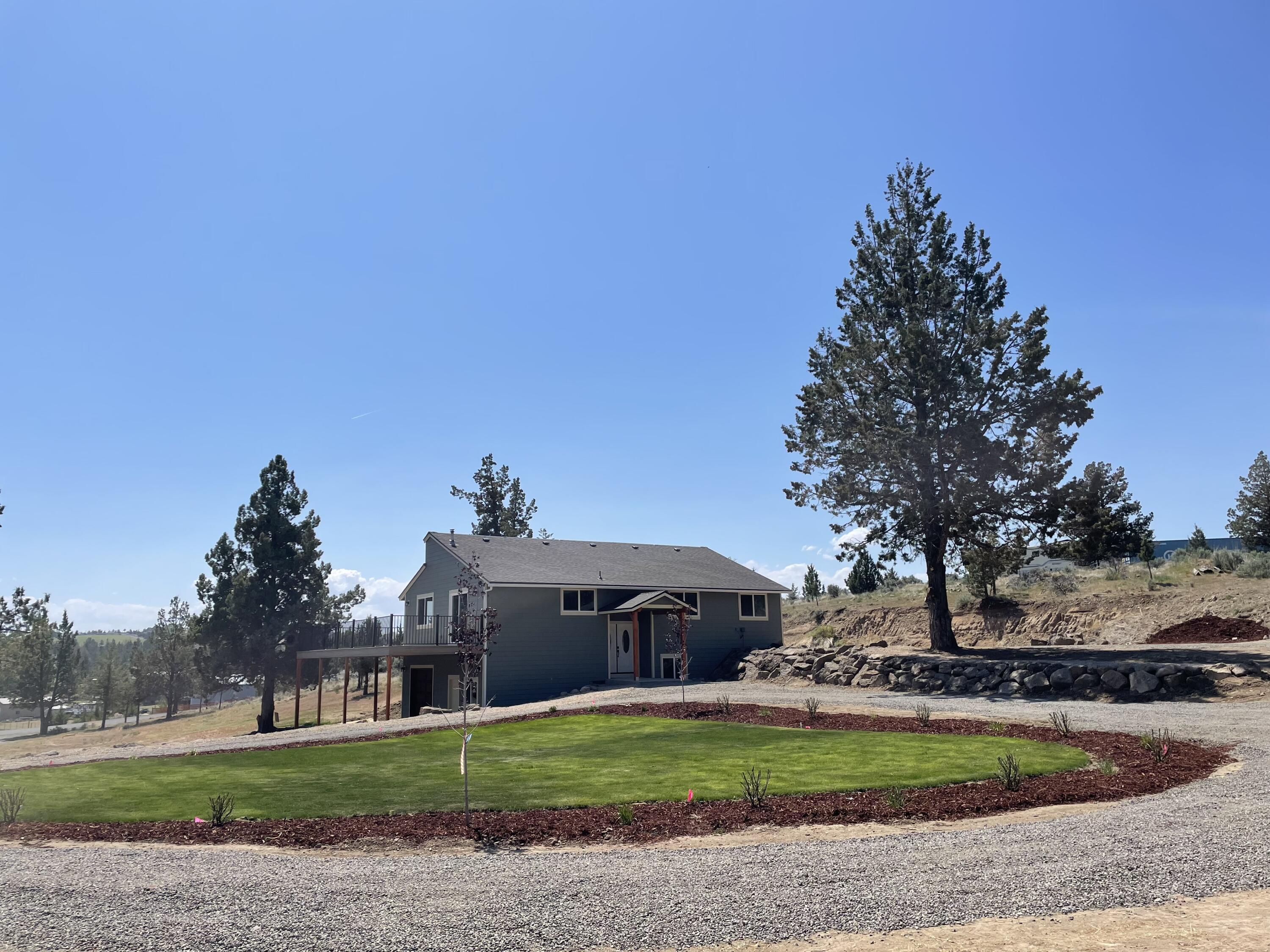 Madras Ranchos - Residential