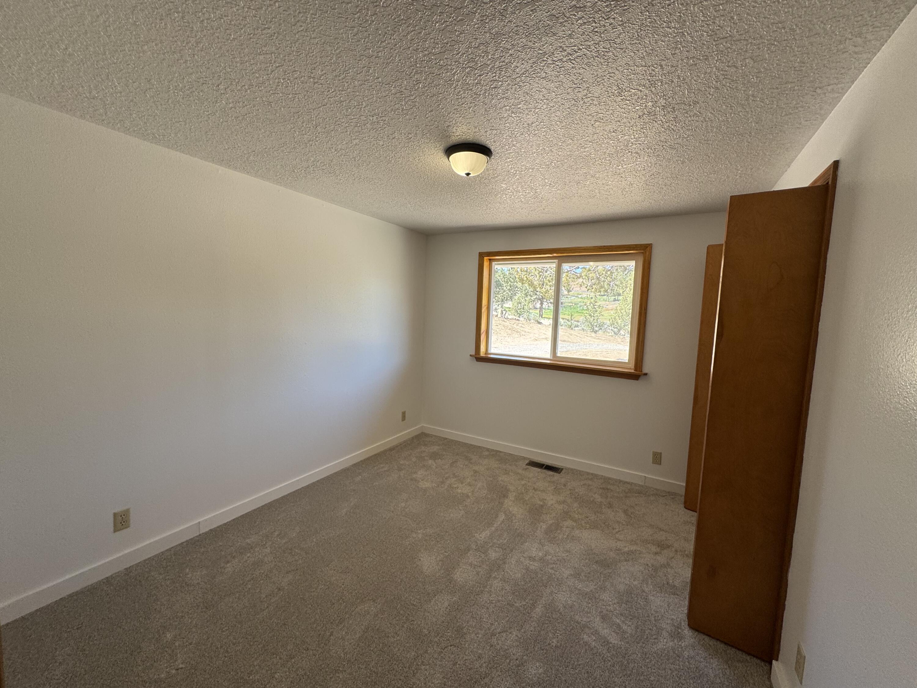 Madras Ranchos - Residential