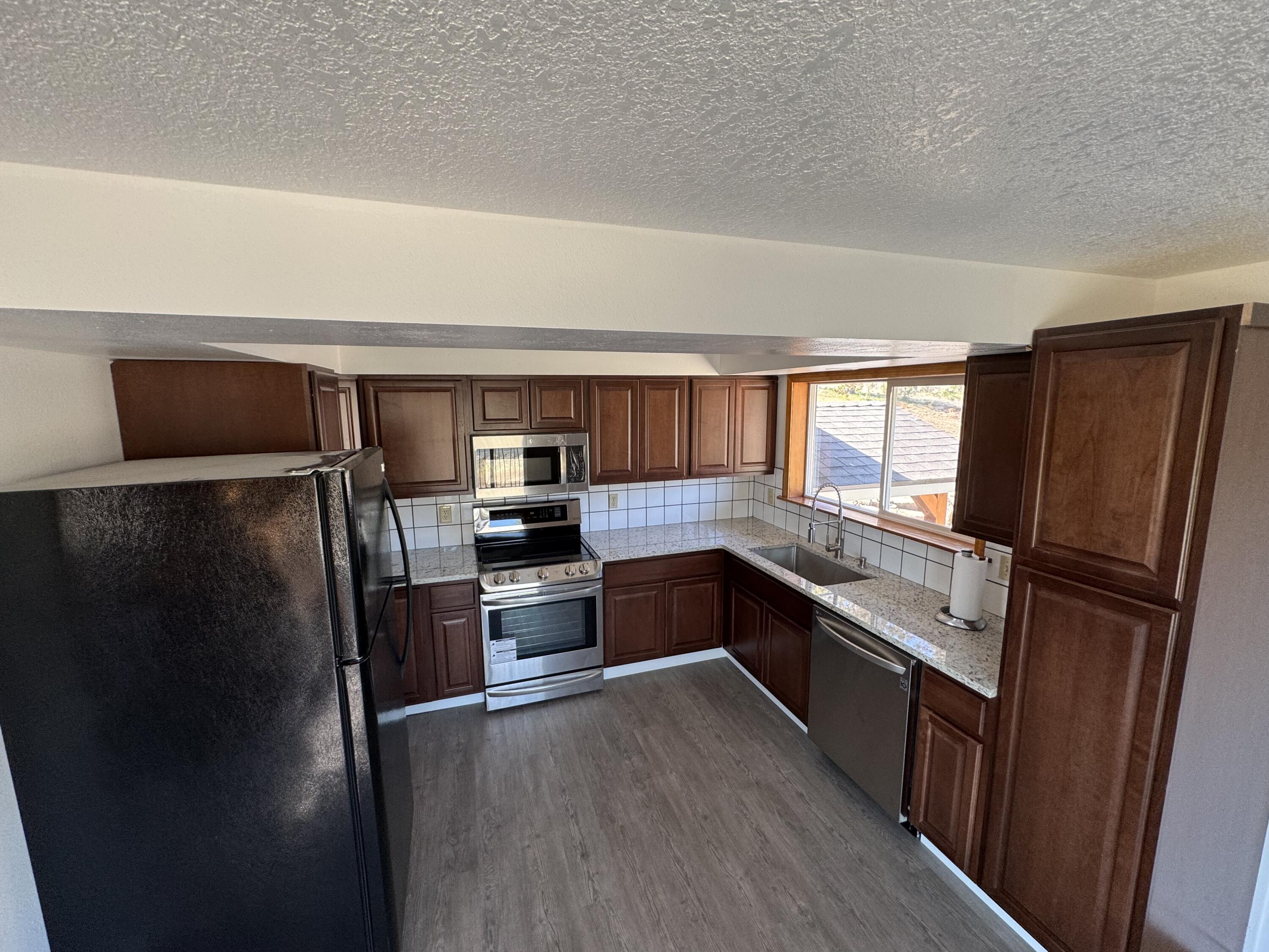 Madras Ranchos - Residential