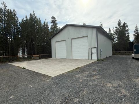 17037 Downey Road Bend OR 97707