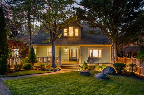 Tiny photo for 1625 Peachey Road, Ashland, OR 97520 (MLS # 220220059)