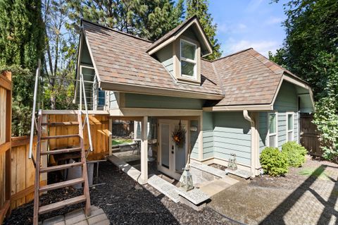 Tiny photo for 1625 Peachey Road, Ashland, OR 97520 (MLS # 220220059)