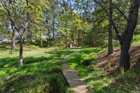 Tiny photo for 1625 Peachey Road, Ashland, OR 97520 (MLS # 220220059)