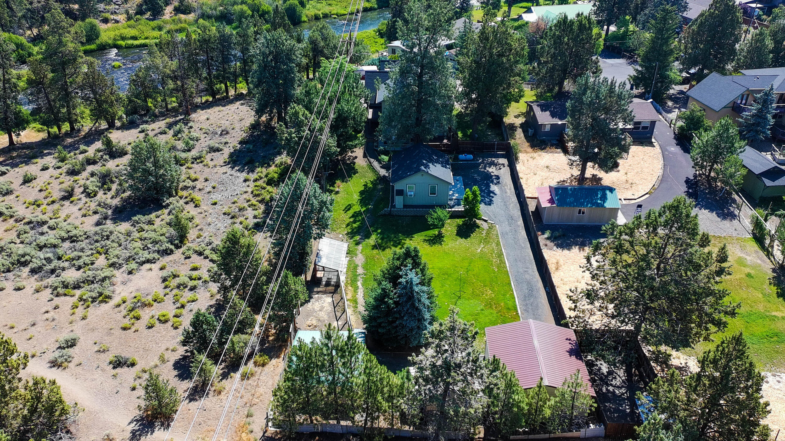 Desc Rvr Hmst Rimrk - Residential