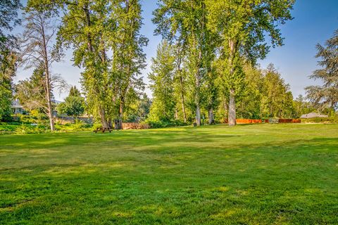 Tiny photo for 442 Ashwood Drive, Grants Pass, OR 97526 (MLS # 220214324)