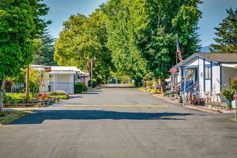 Tiny photo for 442 Ashwood Drive, Grants Pass, OR 97526 (MLS # 220214324)