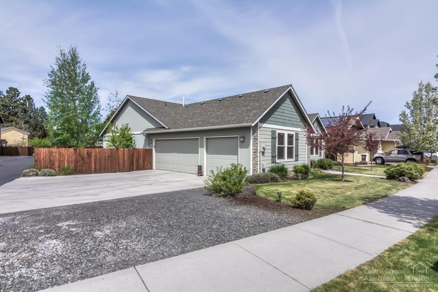 Gardenside - Residential
