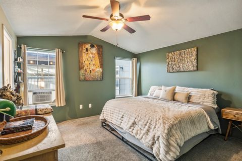 Tiny photo for 692 NE Fieldstone Lane, Prineville, OR 97754 (MLS # 220212950)