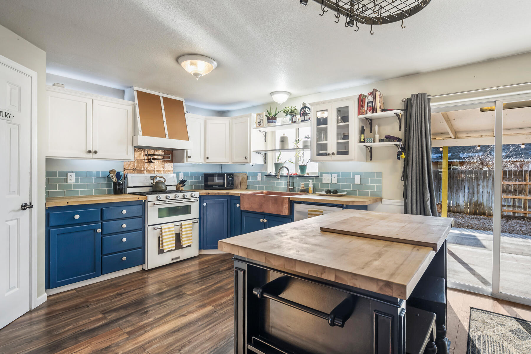 Stoneridge Terrace - Residential