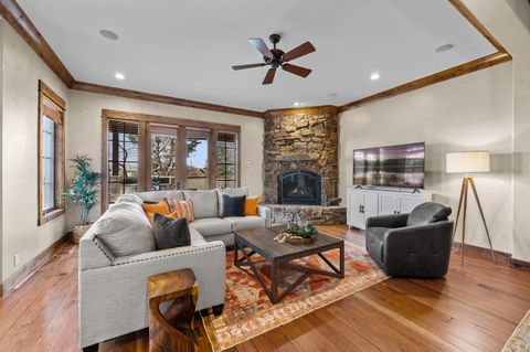 65670 Swallows Nest Lane Bend OR 97701
