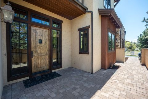 65670 Swallows Nest Lane Bend OR 97701