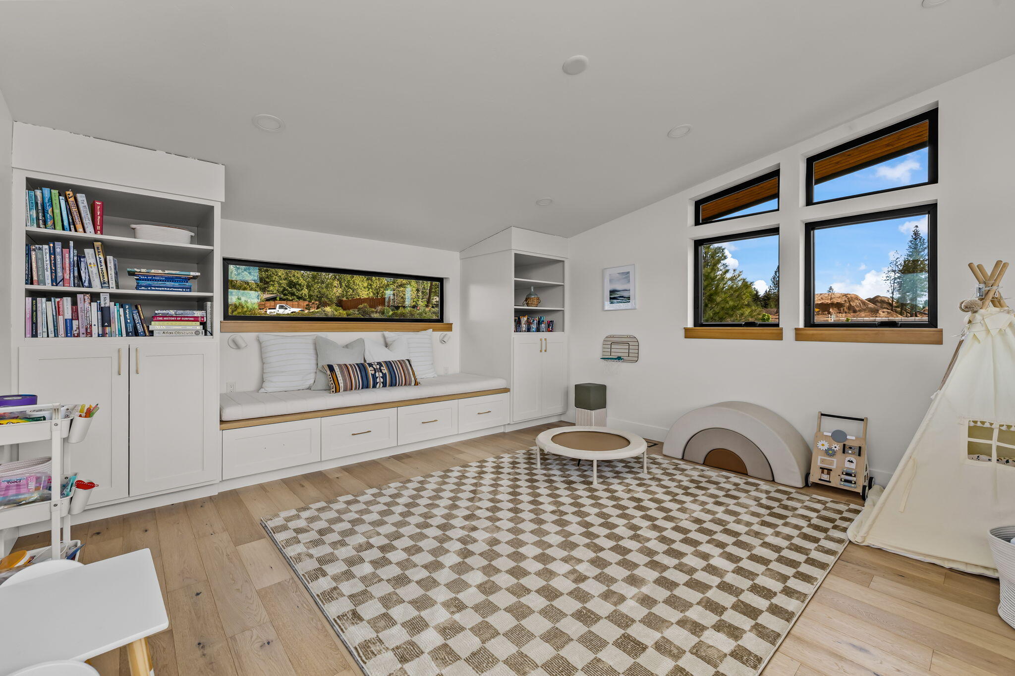 Lodges at Bachelor V - Residential