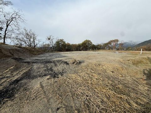 Tiny photo for 2030 SE Wyndham Way, Grants Pass, OR 97527 (MLS # 220215643)