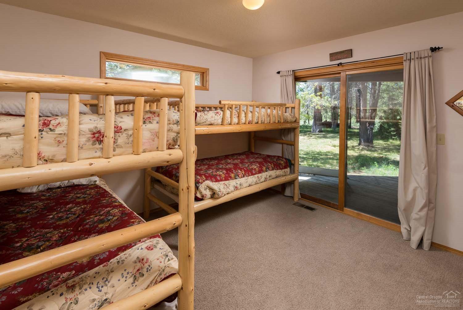 Fairway Point Villag - Residential