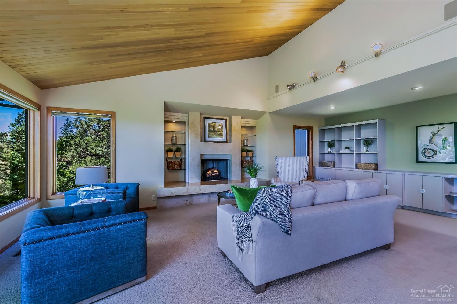 West Hills - Residential