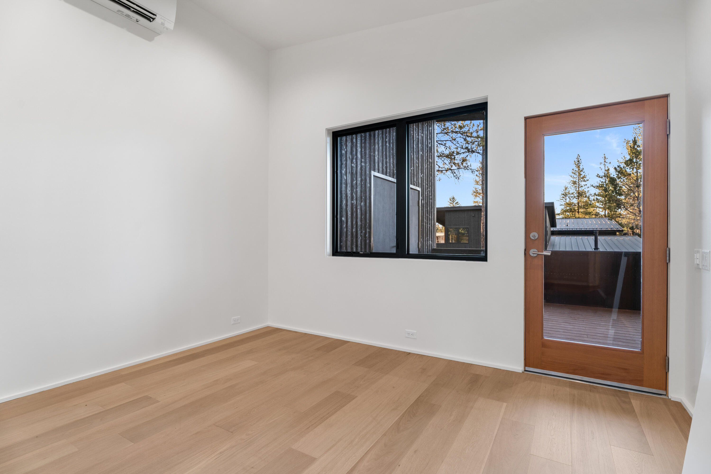 Sisters Woodlands - Residential