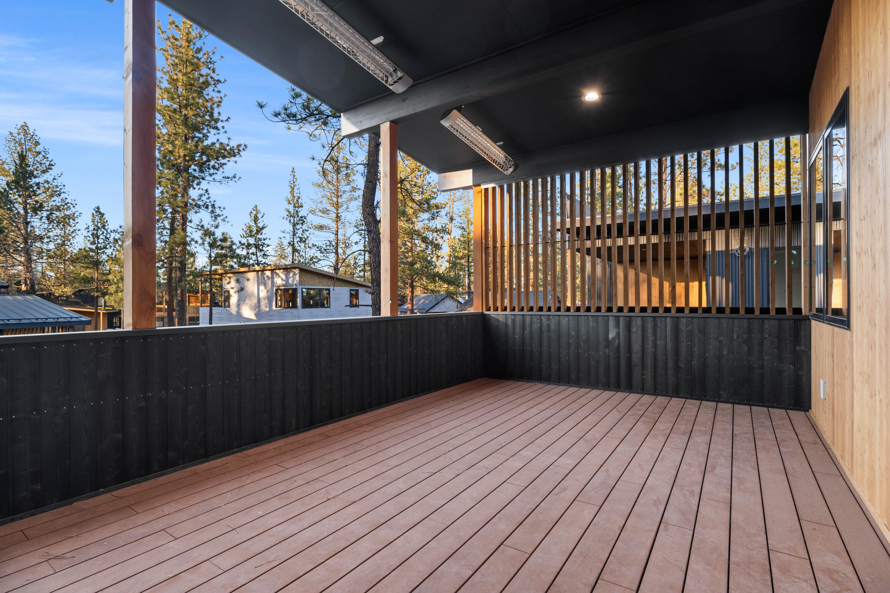 Sisters Woodlands - Residential