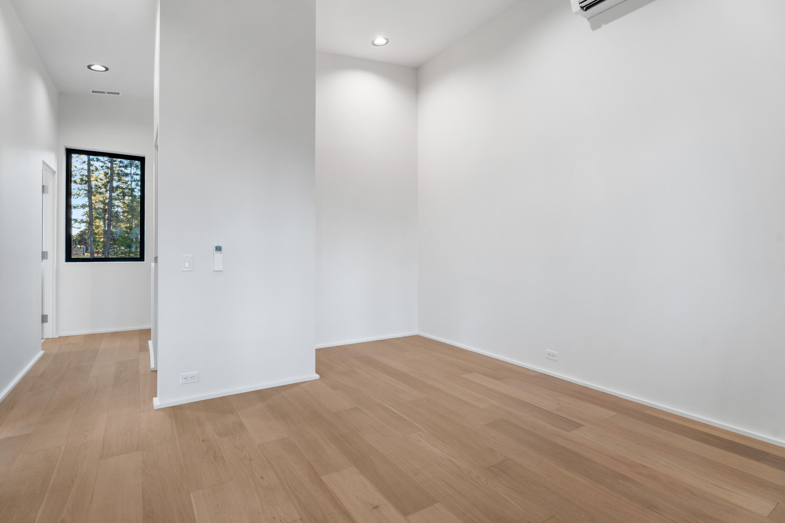 Sisters Woodlands - Residential