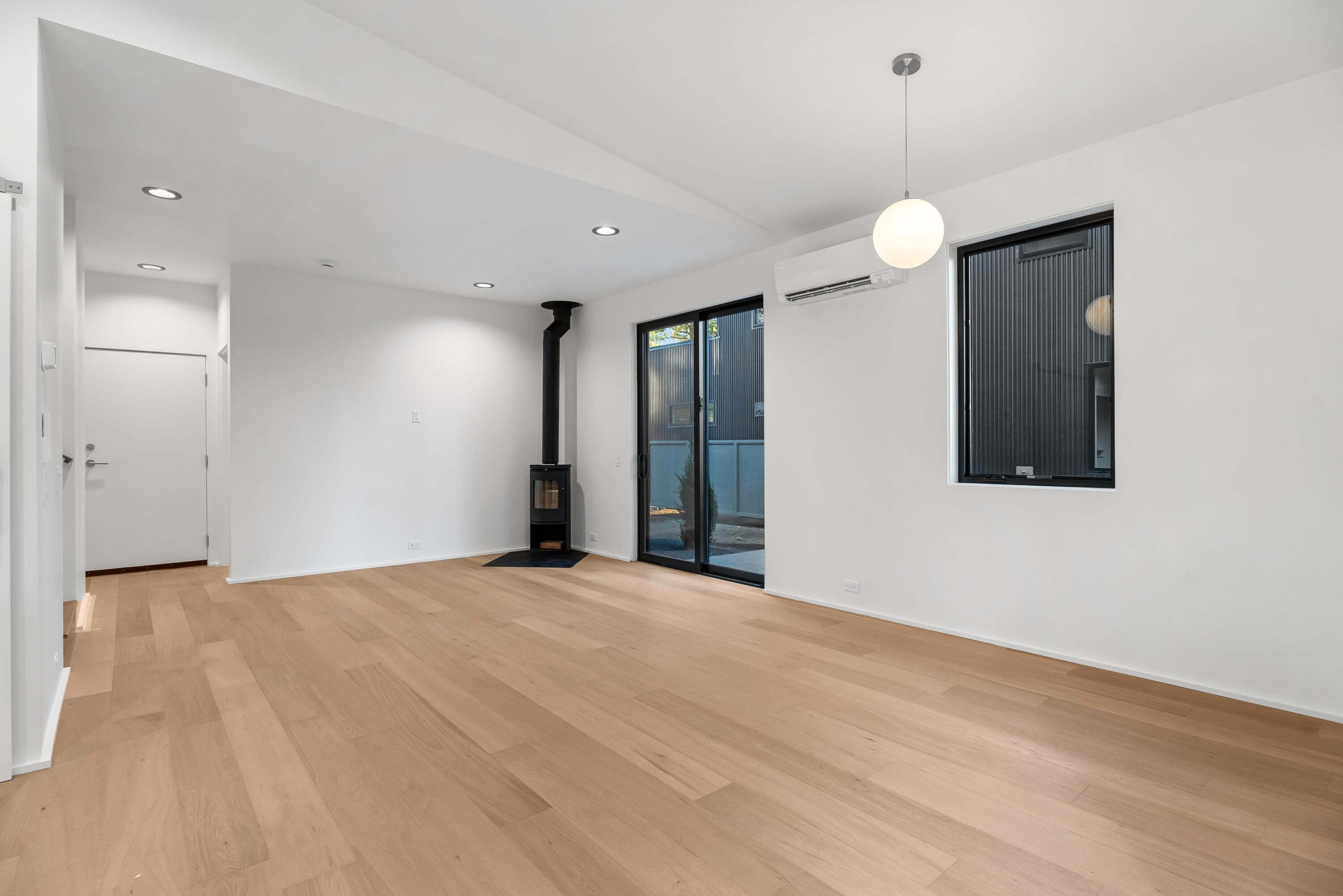 Sisters Woodlands - Residential