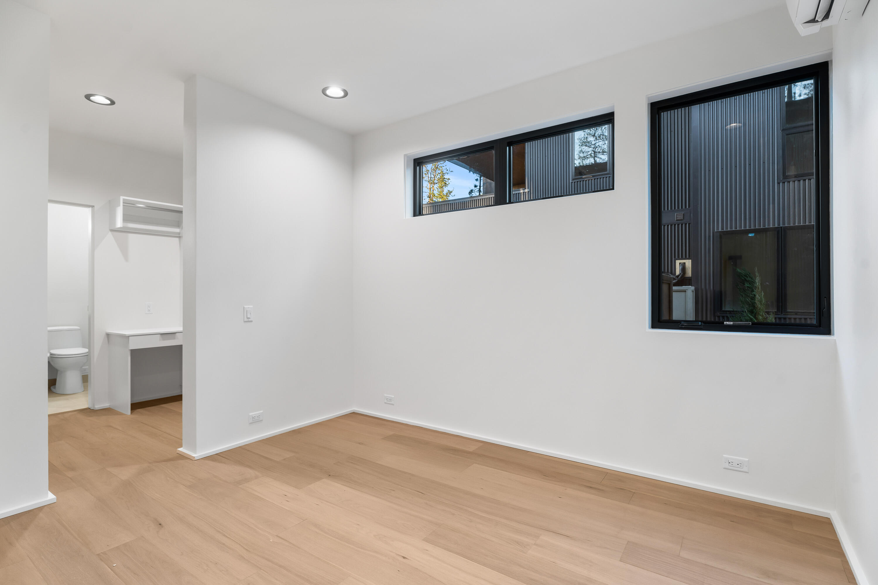 Sisters Woodlands - Residential