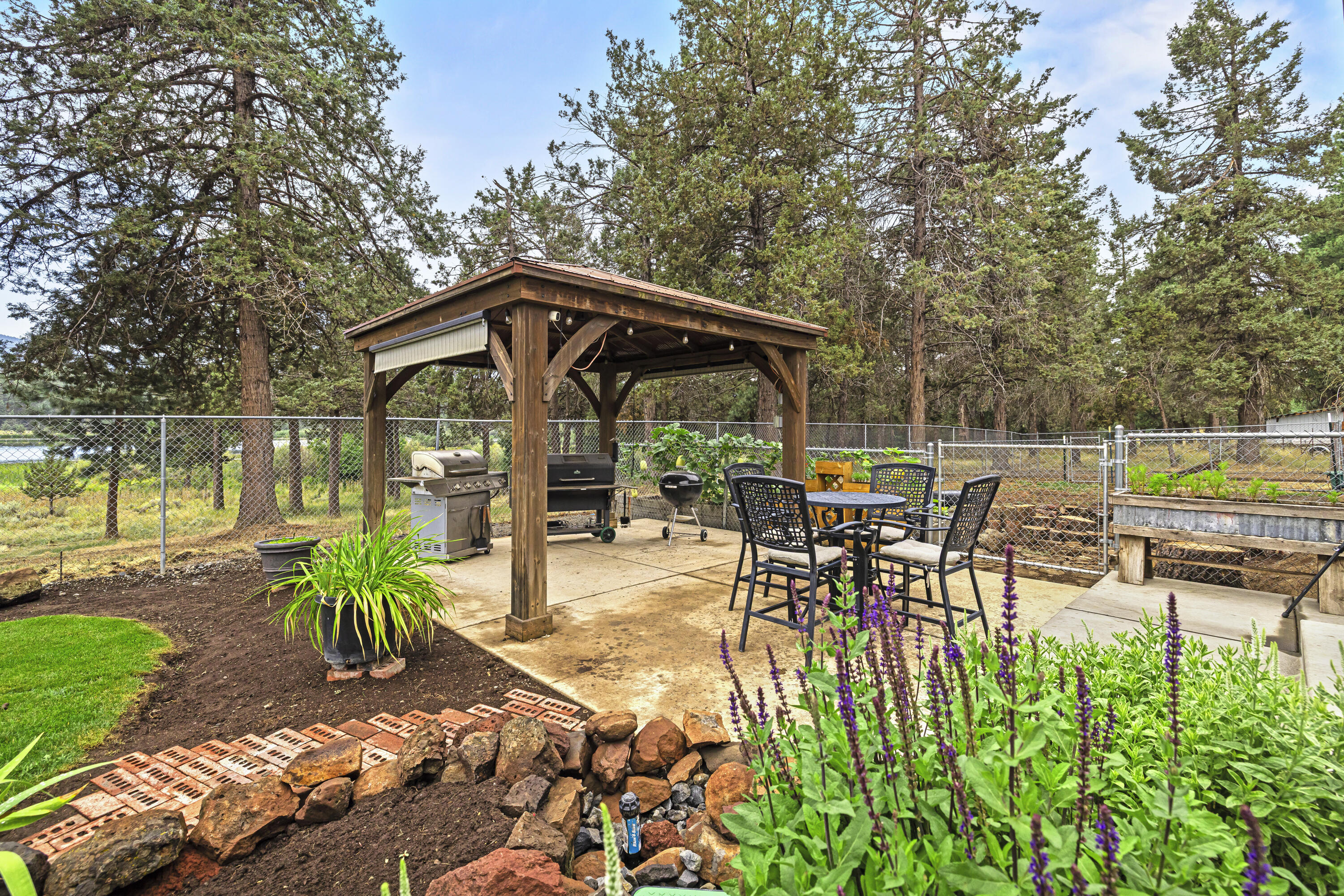 Klamath River Acres - Residential