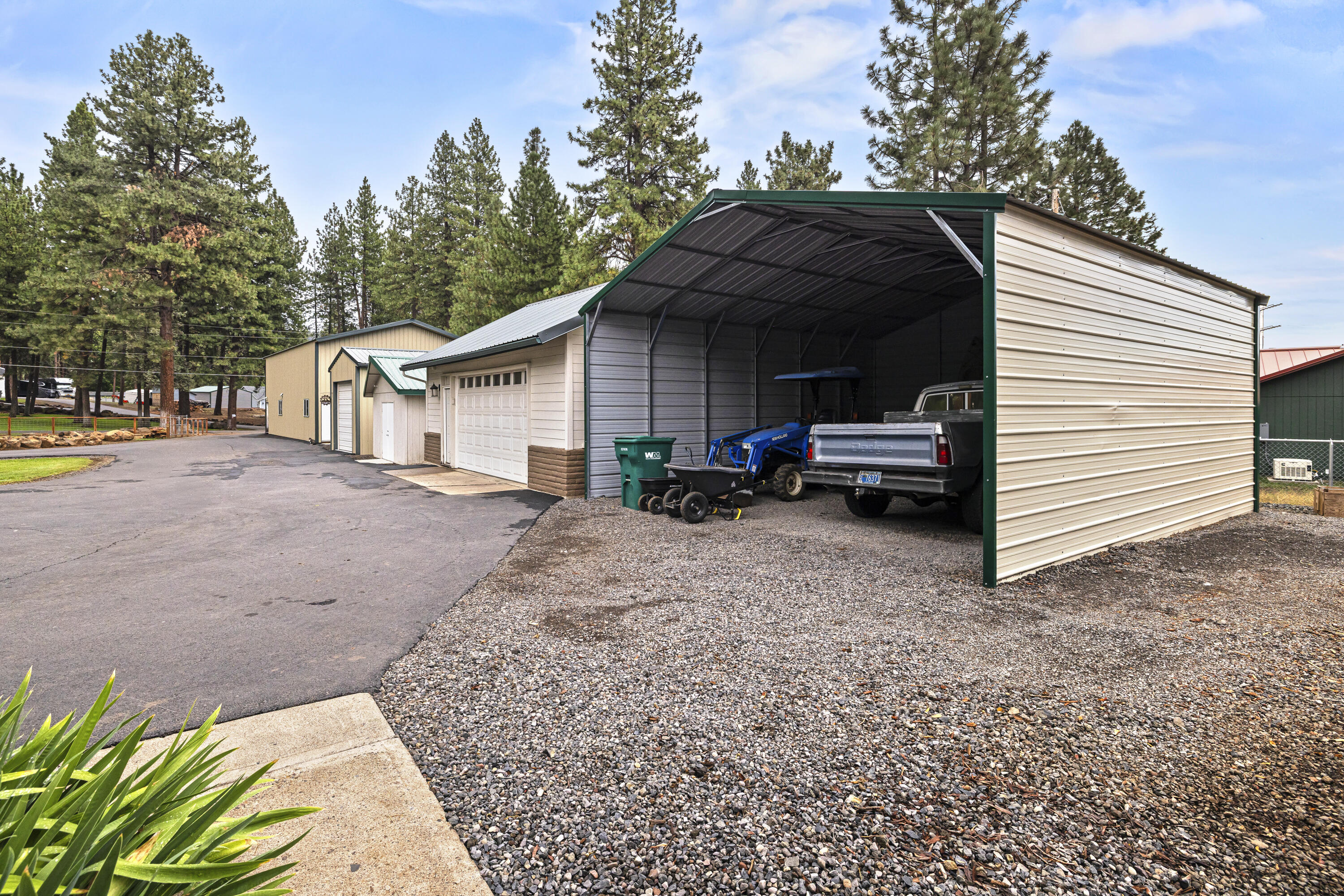 Klamath River Acres - Residential