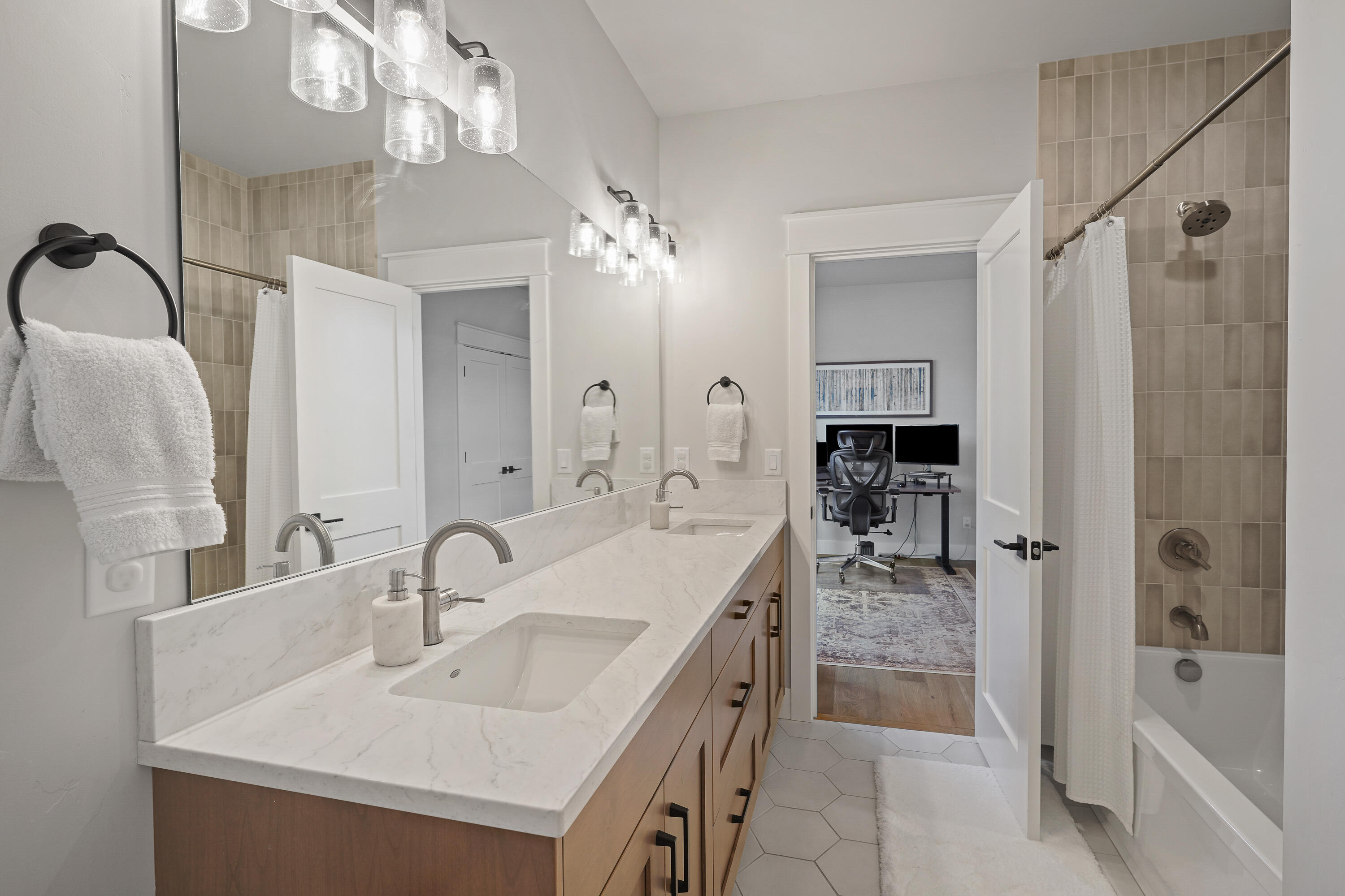 Discovery West Phase 2 - Residential