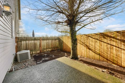 Tiny photo for 58963 Greenbrier Loop, St. Helens, OR 97051 (MLS # 220215184)