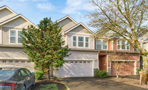 Tiny photo for 58963 Greenbrier Loop, St. Helens, OR 97051 (MLS # 220215184)