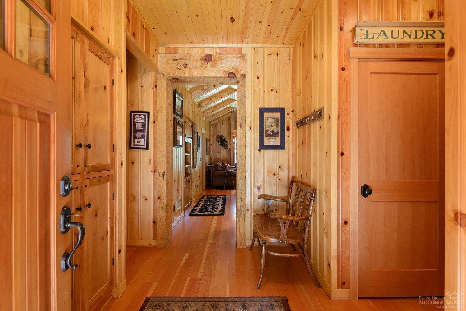 Lake Creek Lodge - Residential