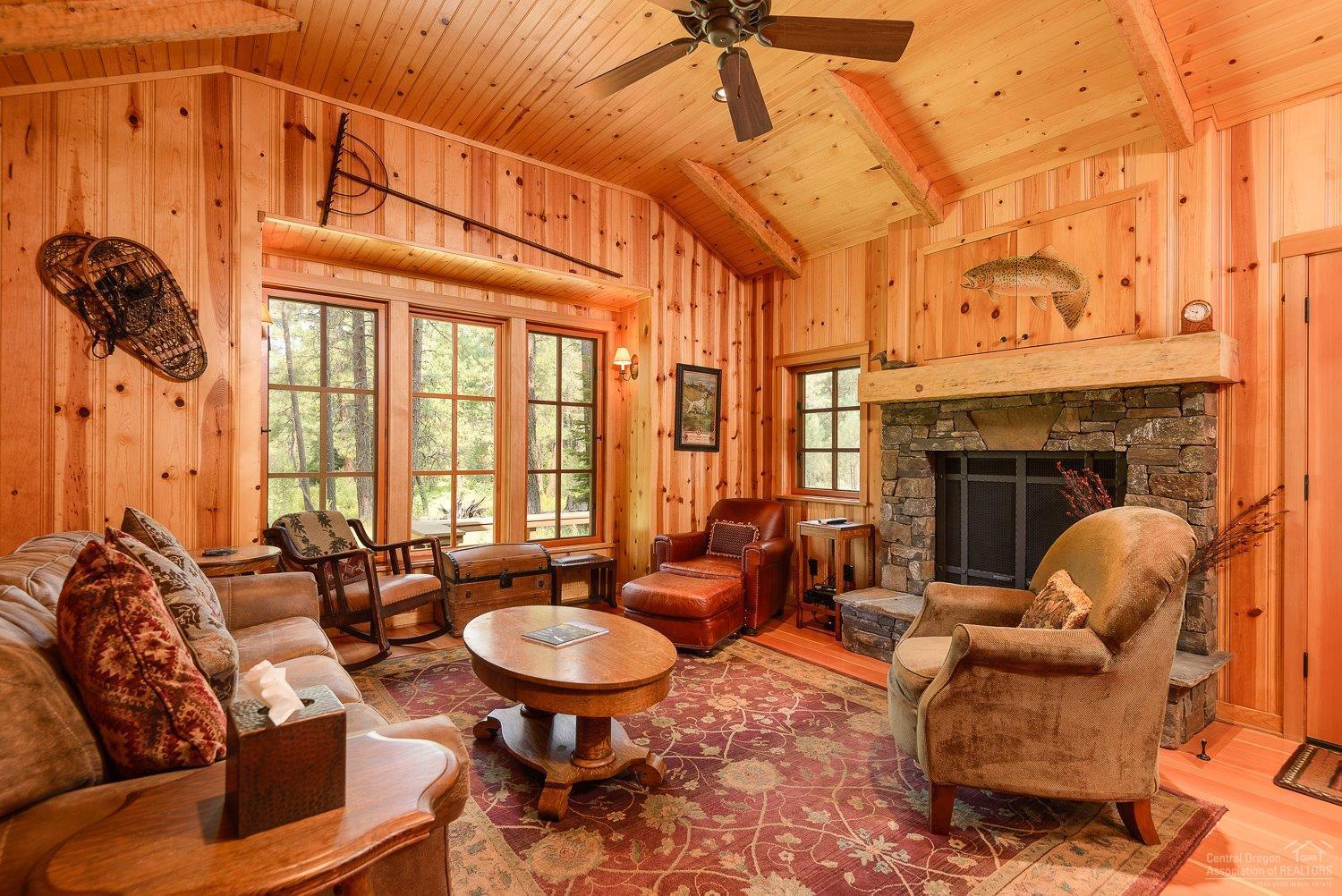 Lake Creek Lodge - Residential