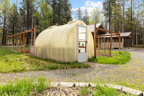 Tiny photo for 50205 Hwy 62, Chiloquin, OR 97624 (MLS # 220219354)