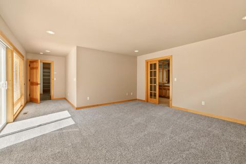 Tiny photo for 50205 Hwy 62, Chiloquin, OR 97624 (MLS # 220219354)