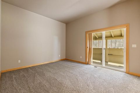 Tiny photo for 50205 Hwy 62, Chiloquin, OR 97624 (MLS # 220219354)