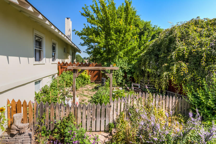 Prineville Acres - Residential