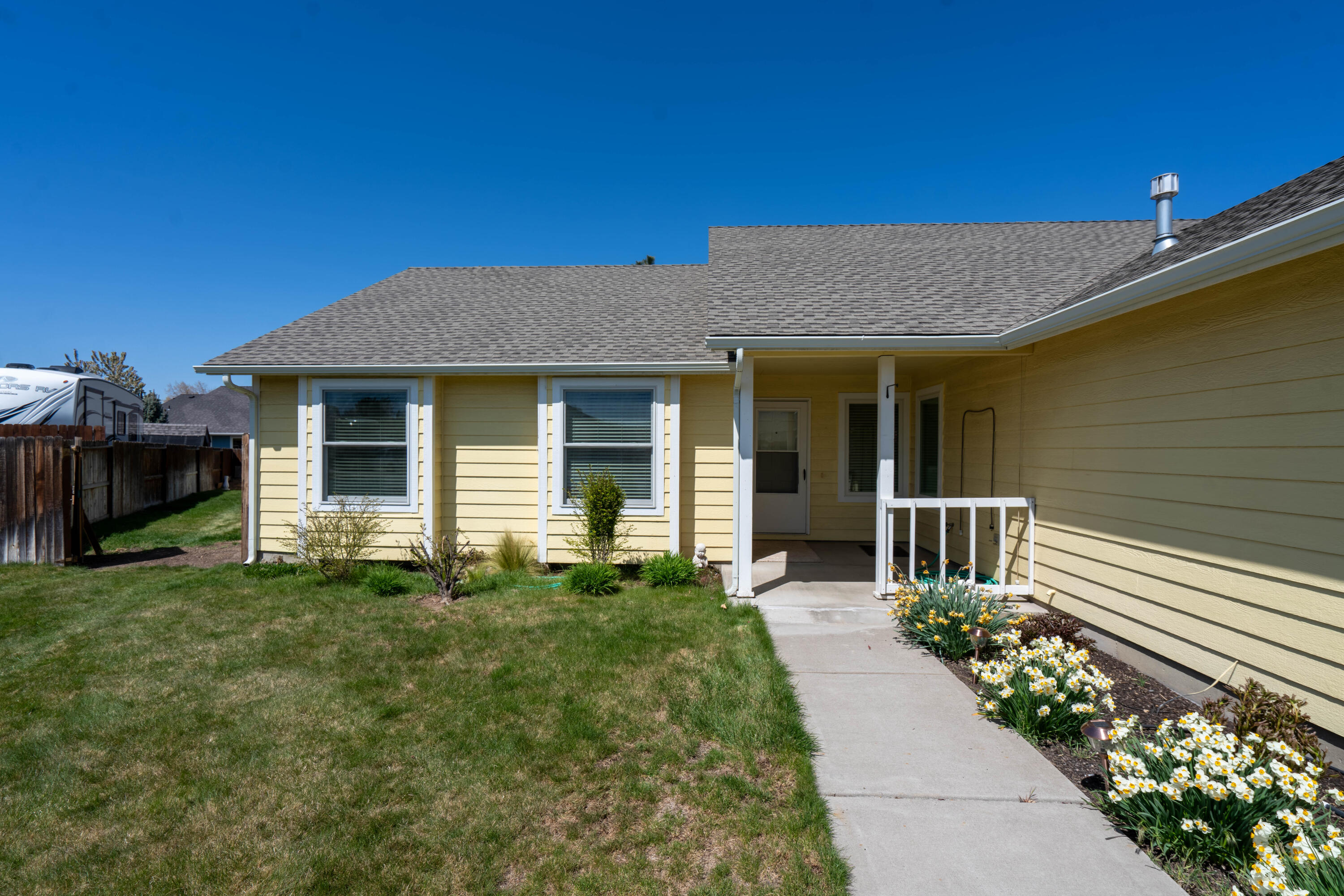 2035 NW Nickernut Court
