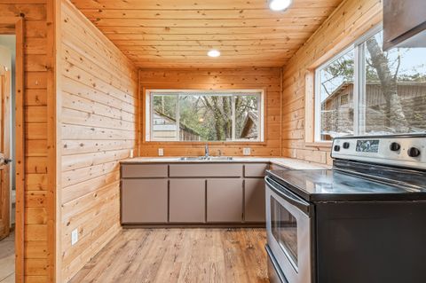 Tiny photo for 159 Bloom Road, Wolf Creek, OR 97497 (MLS # 220217831)