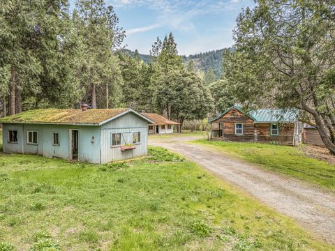 Tiny photo for 159 Bloom Road, Wolf Creek, OR 97497 (MLS # 220217831)