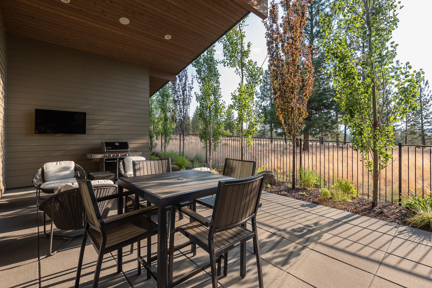 Three Pines Ridge - Residential