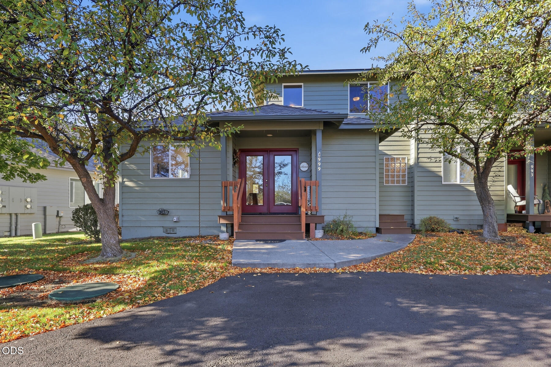 999 Golden Pheasant Drive