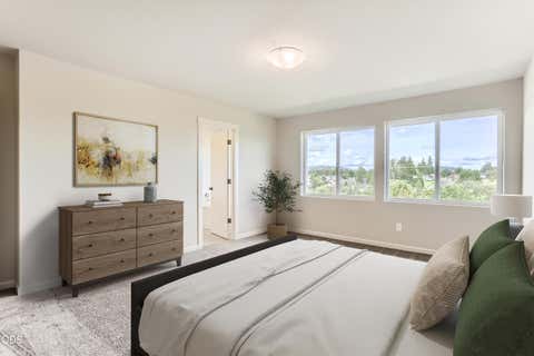 Tiny photo for 20667 Town Dr Dr, Bend, OR 97701 (MLS # 220226737)