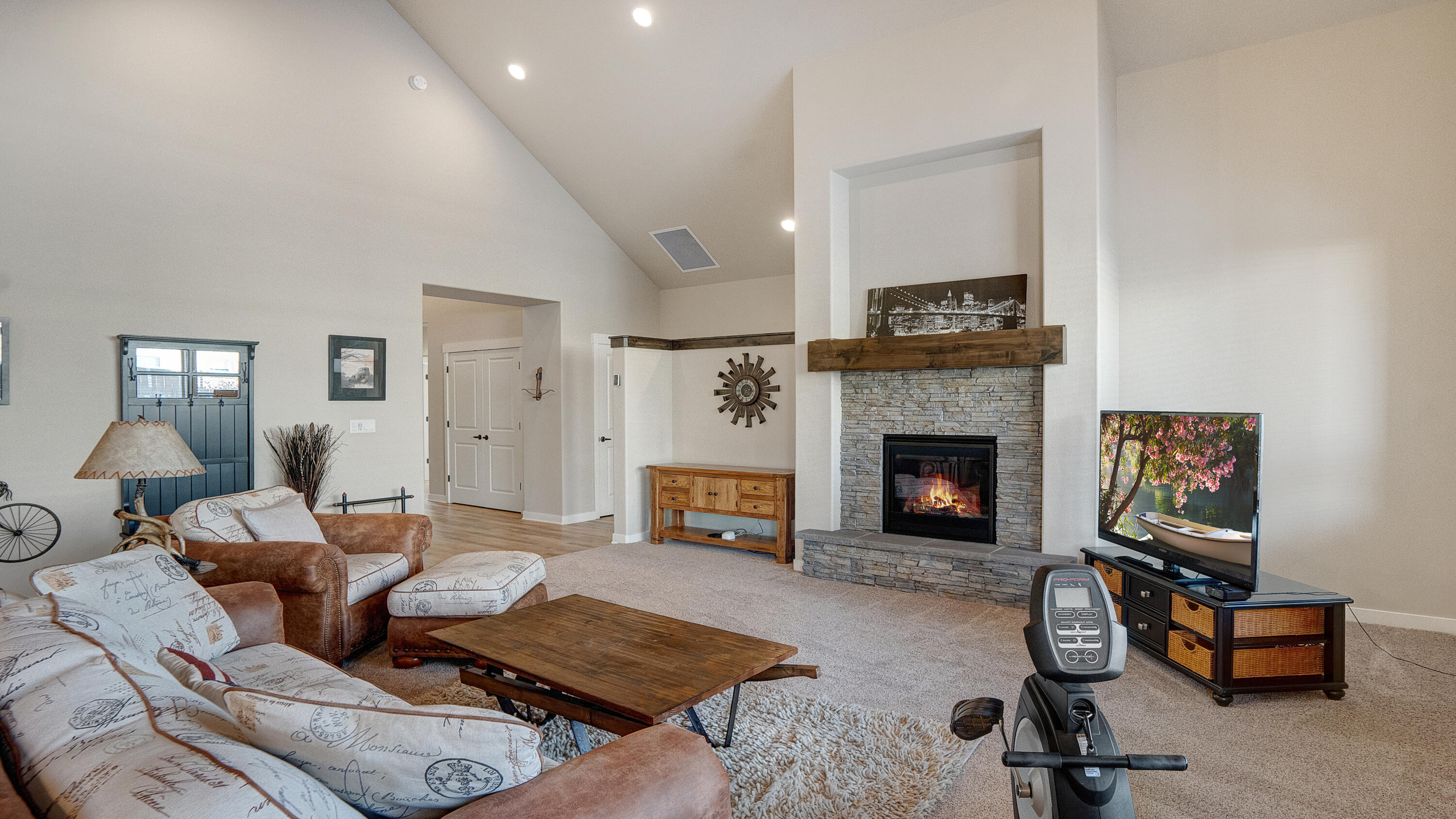 Triple Ridge - Residential