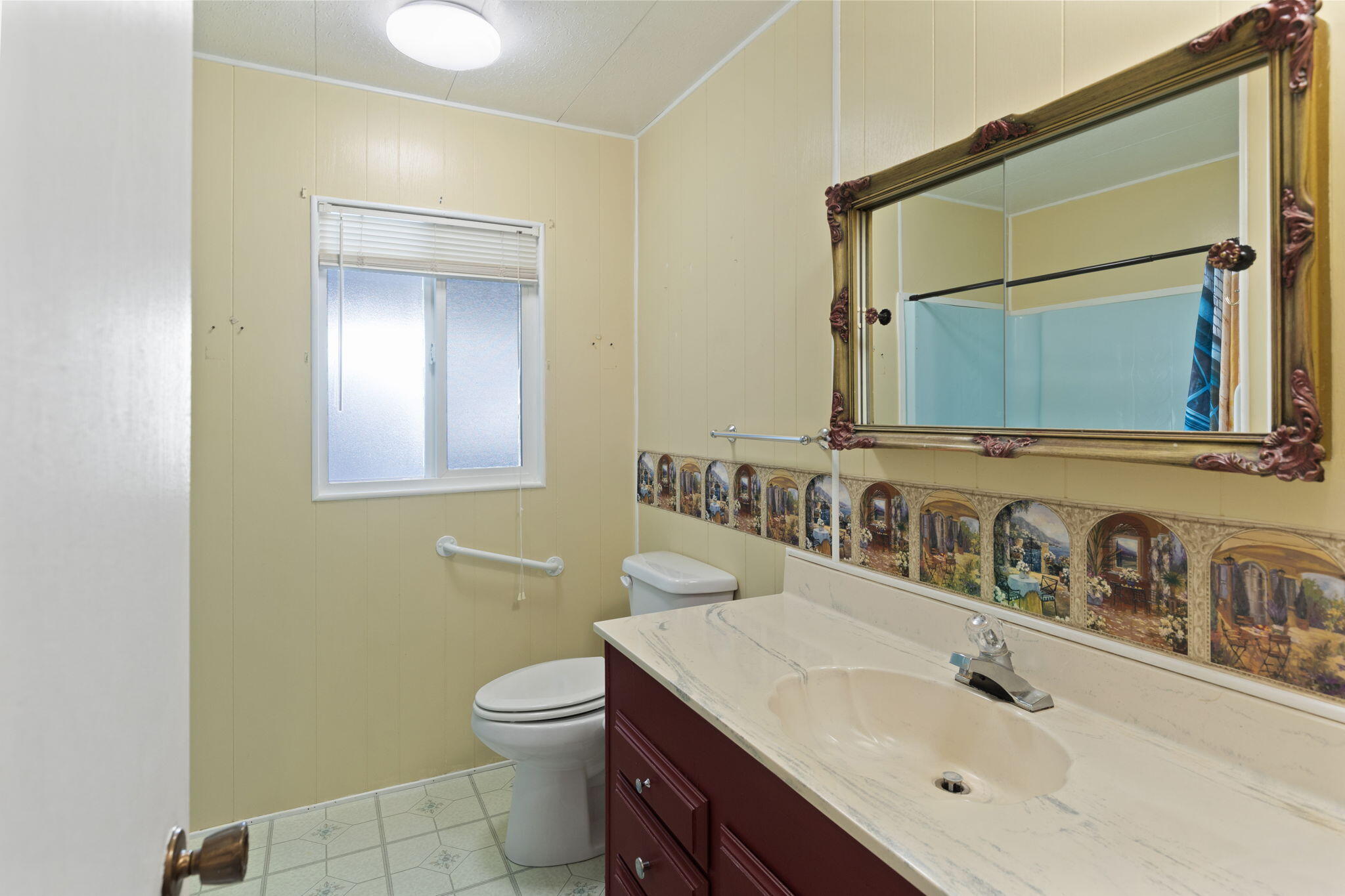 Rogue Lea Estates - Residential