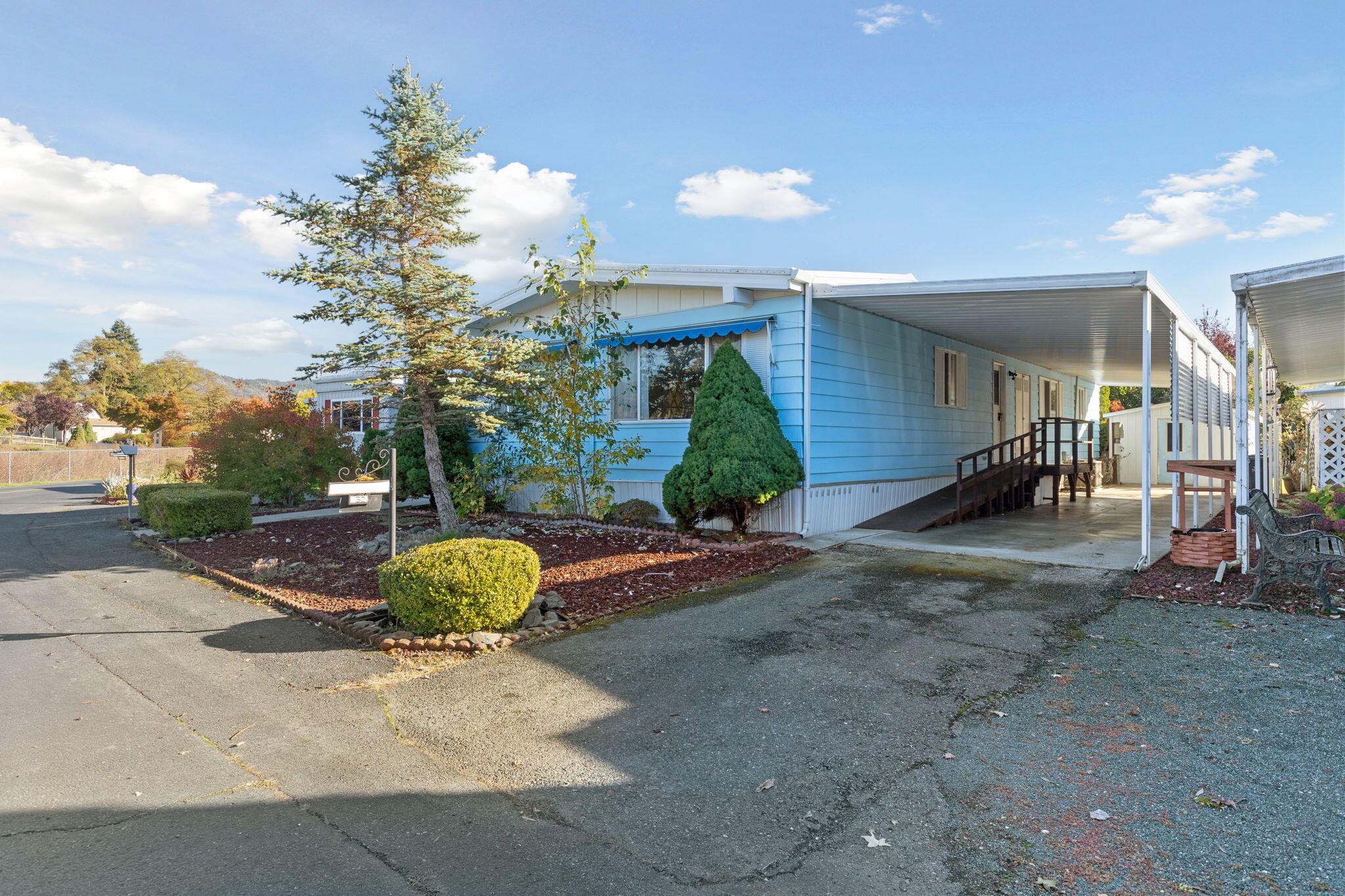 Rogue Lea Estates - Residential