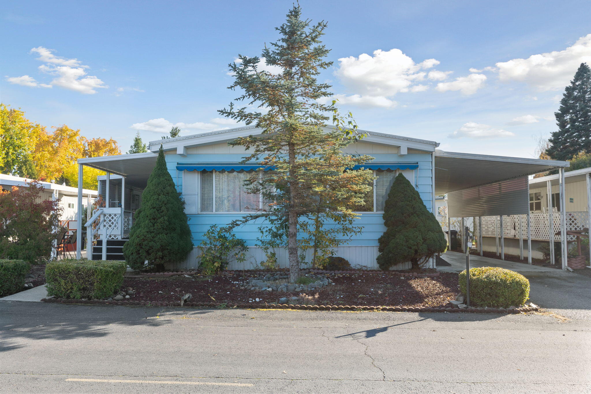 Rogue Lea Estates - Residential