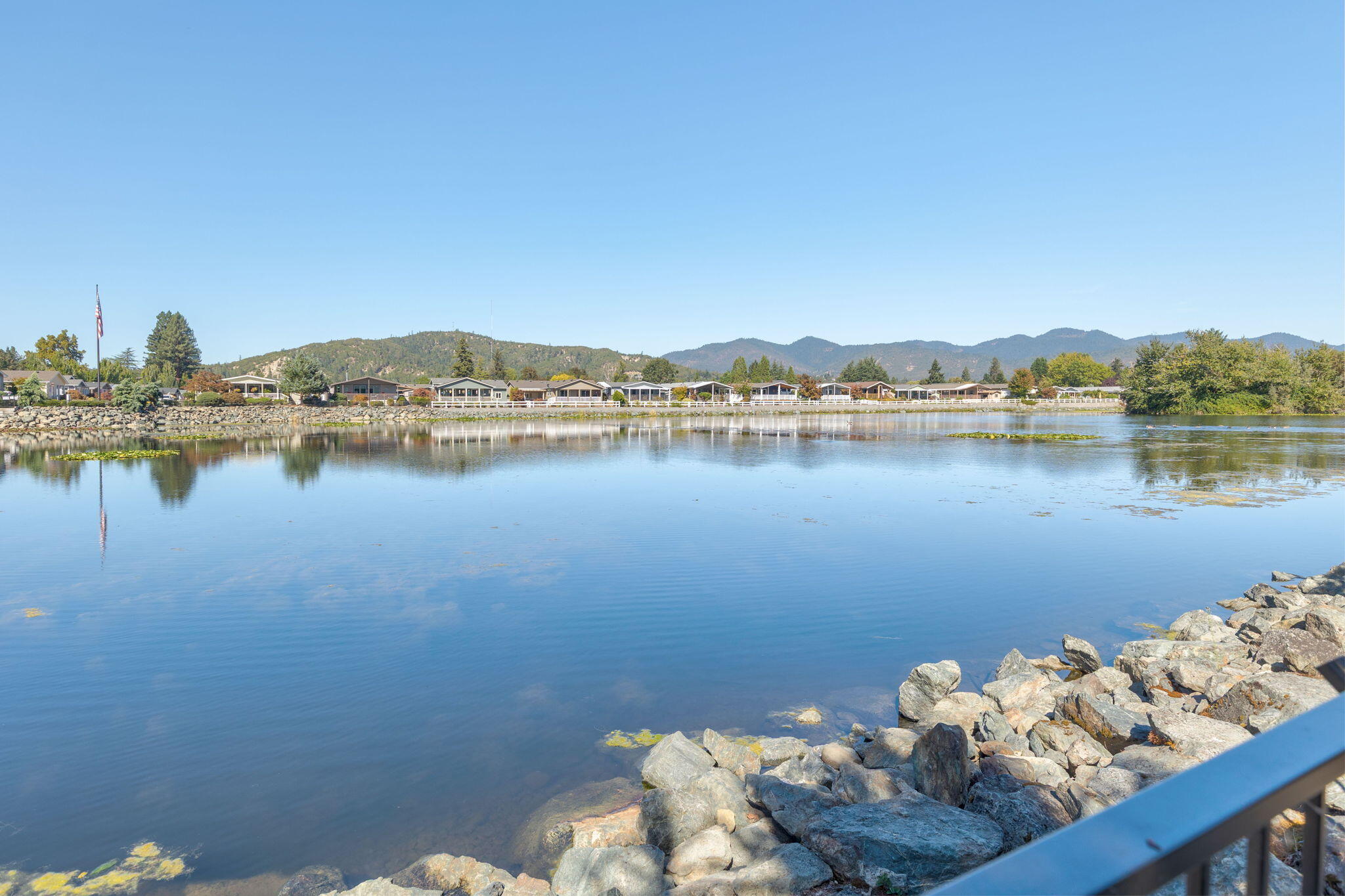 Rogue Lea Estates - Residential