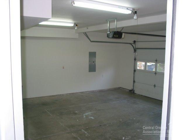 High Pointe - Residential